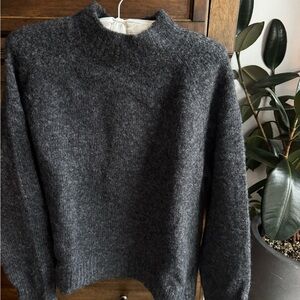 Banana Republic Dark Gray Sweater